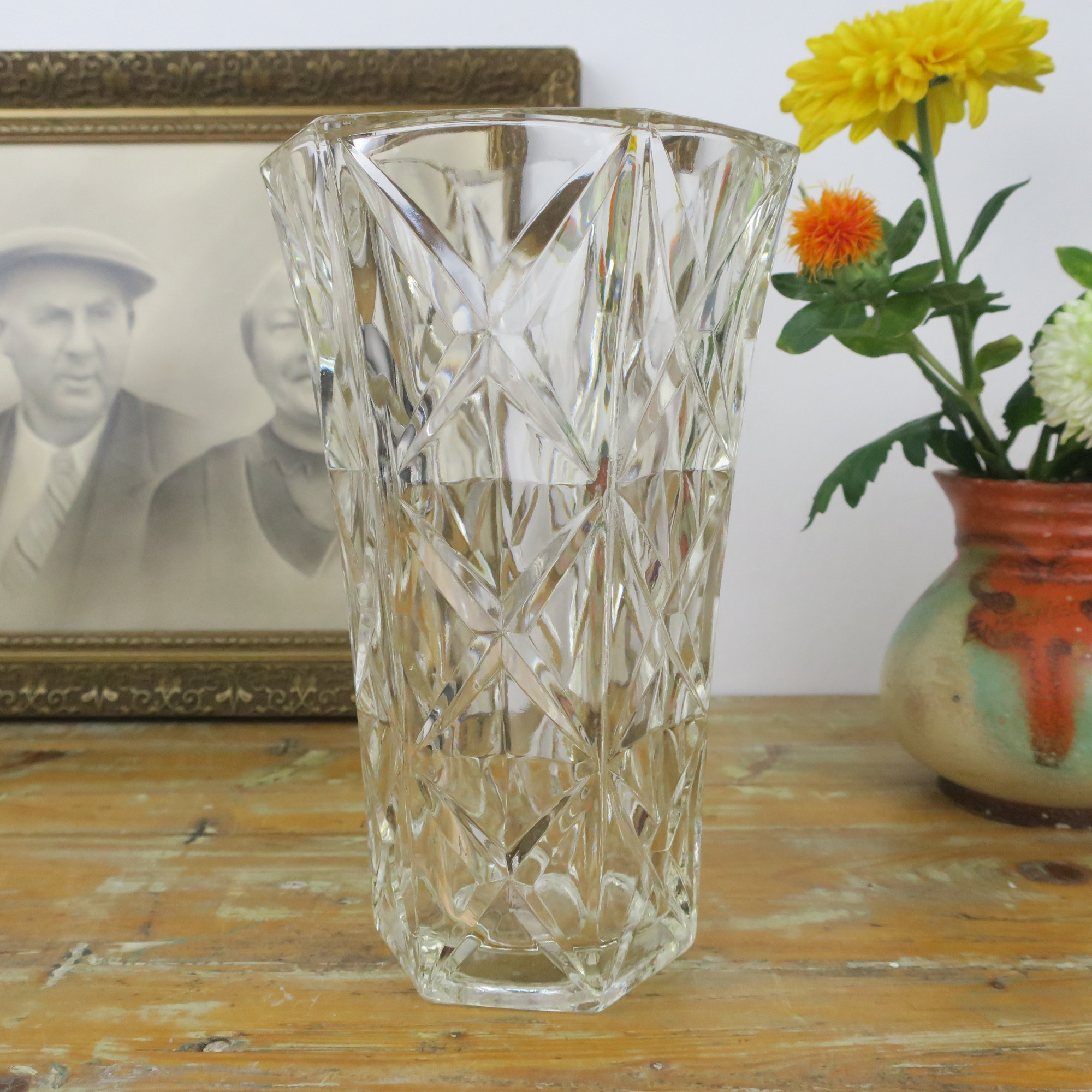 Verkeerd Methode Hong Kong Vintage glazen vaas zeshoek met retro print, kruis of ster print glas -  Retroriek